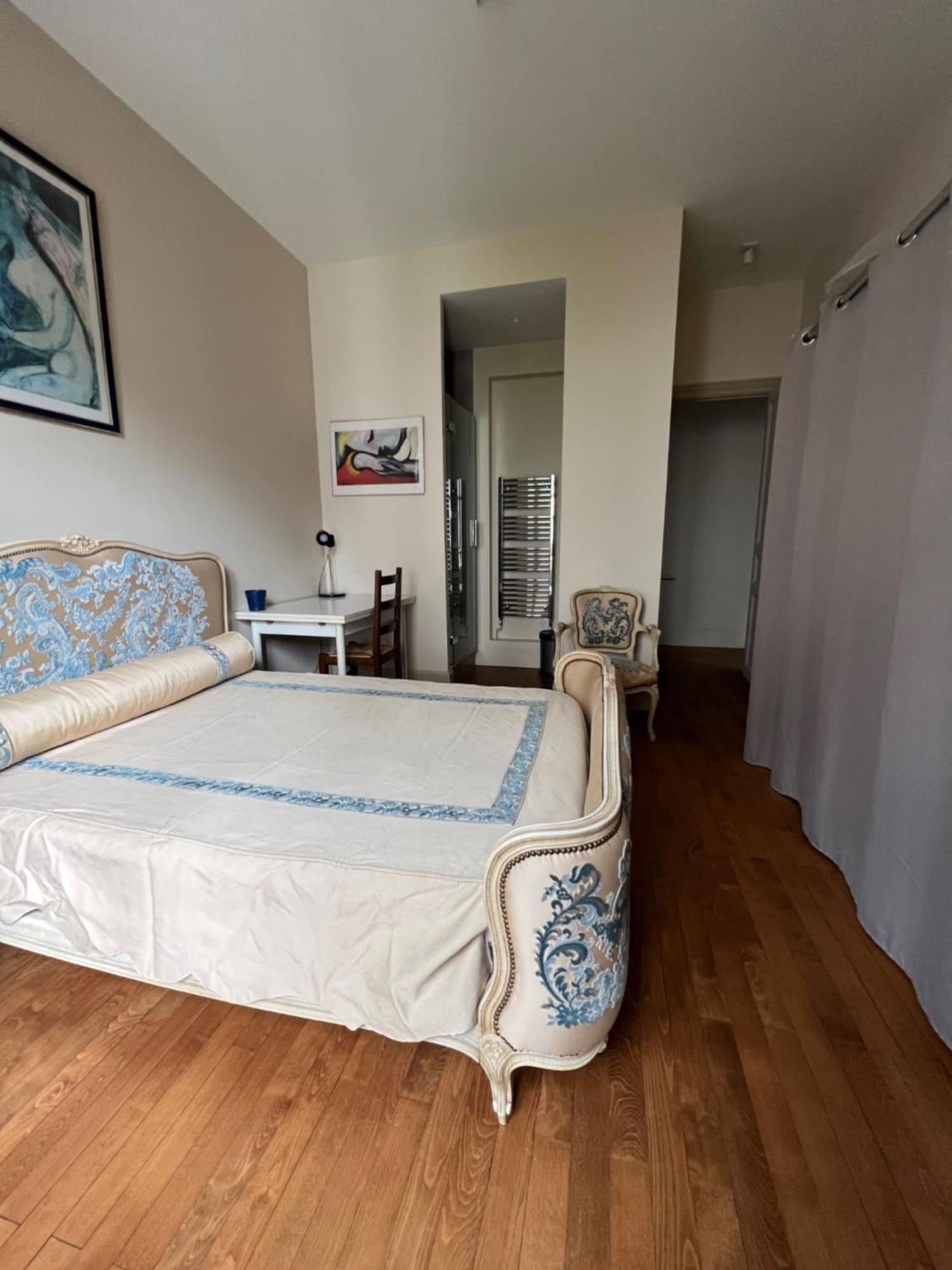 Hyper Centre ,Jolie Chambre Climatisee Avec Parking Securise Gratuit Clermont-Ferrand Kültér fotó