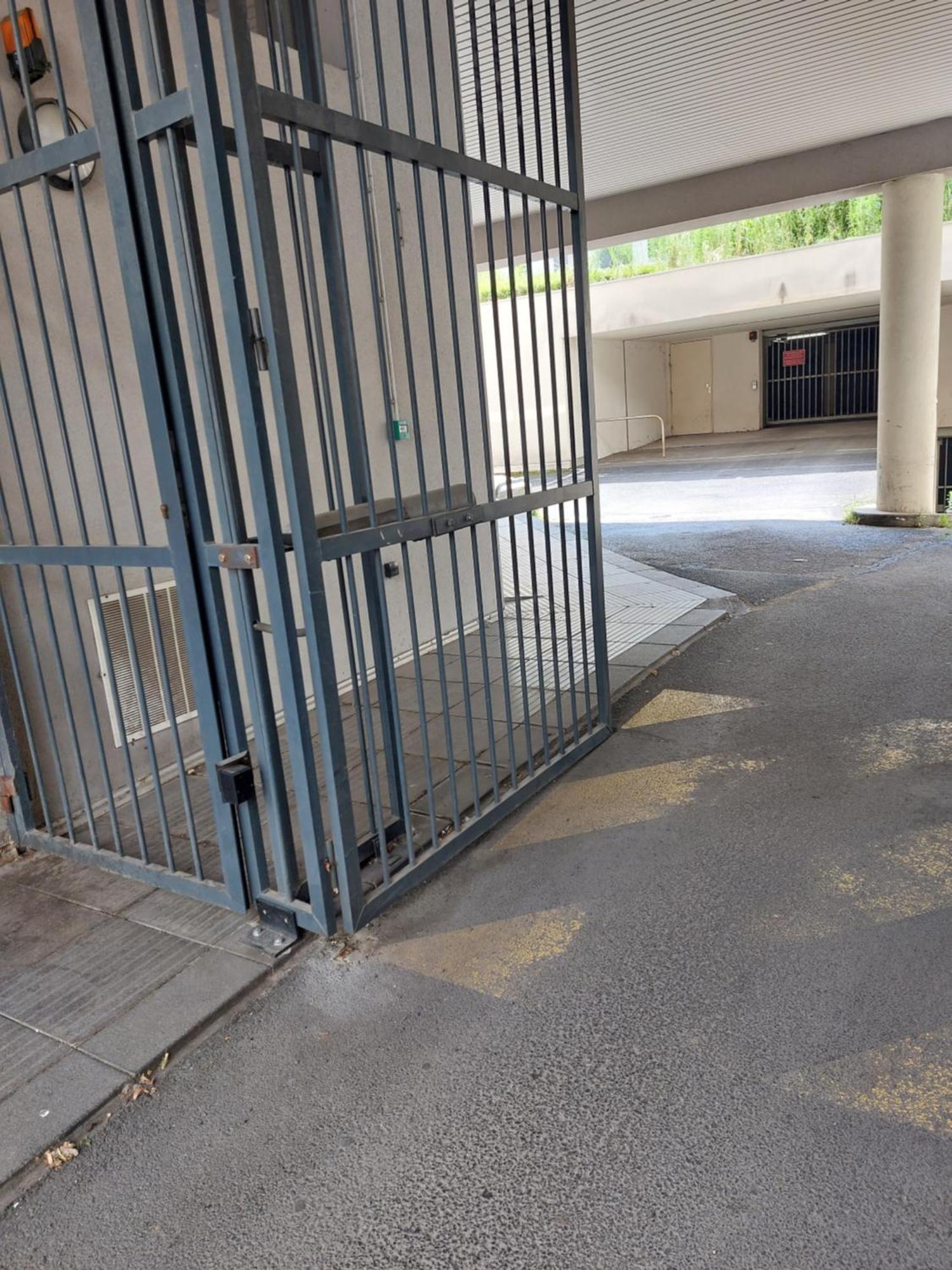 Hyper Centre ,Jolie Chambre Climatisee Avec Parking Securise Gratuit Clermont-Ferrand Kültér fotó